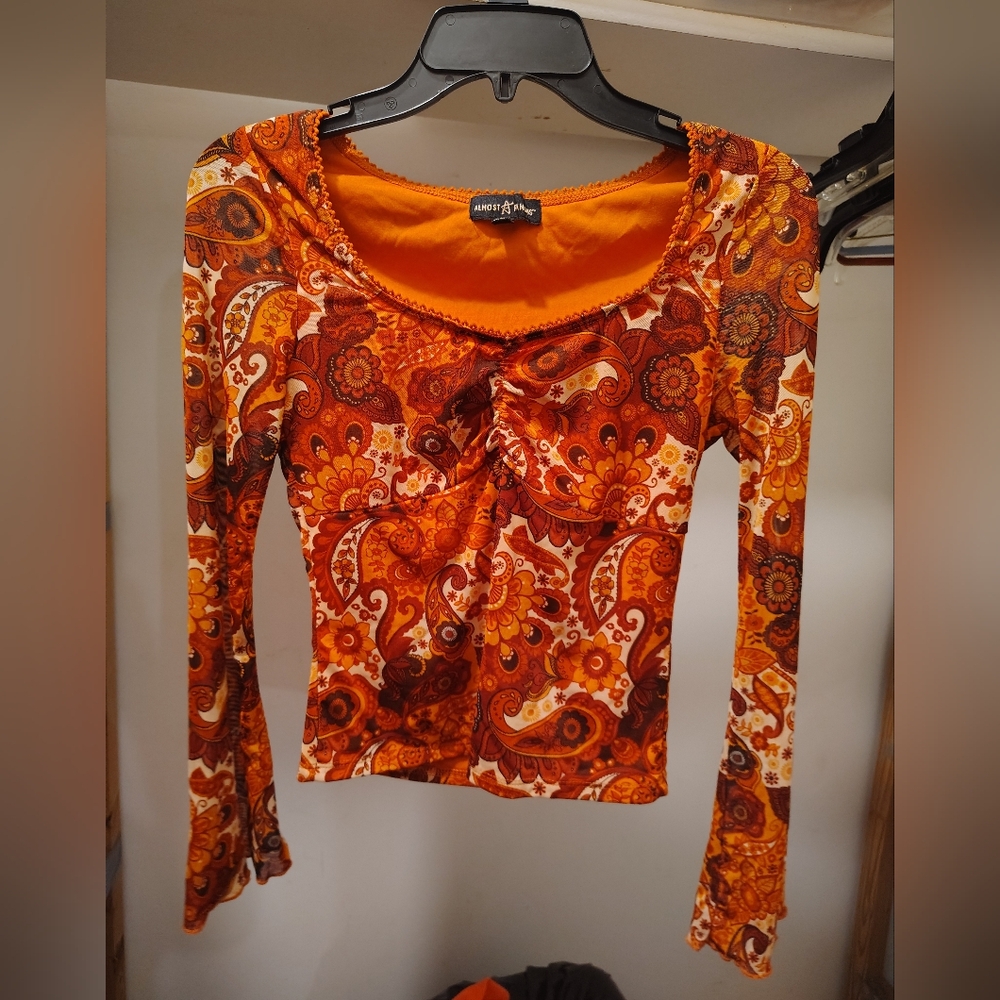 Almost Famous Multicolor Orange & Red Paisley Blouse